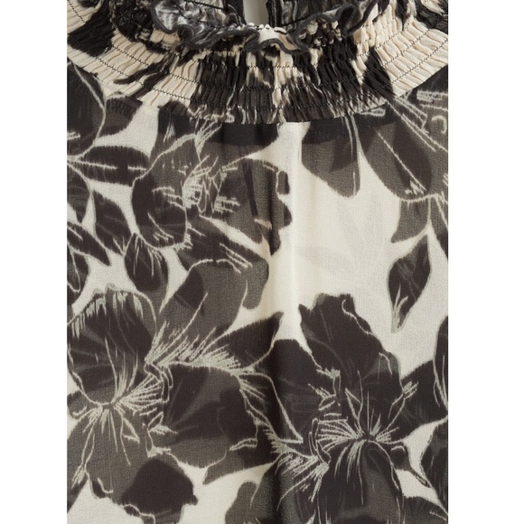 Black & ecru (off-white) floral printed smocked neck and cuff blouse - Picture 6 of 6